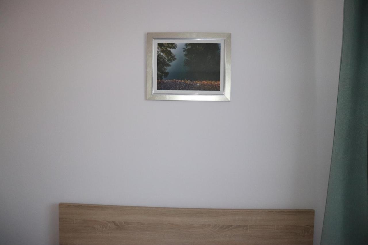 Liget Apartmanhaz Kehidakustány Buitenkant foto