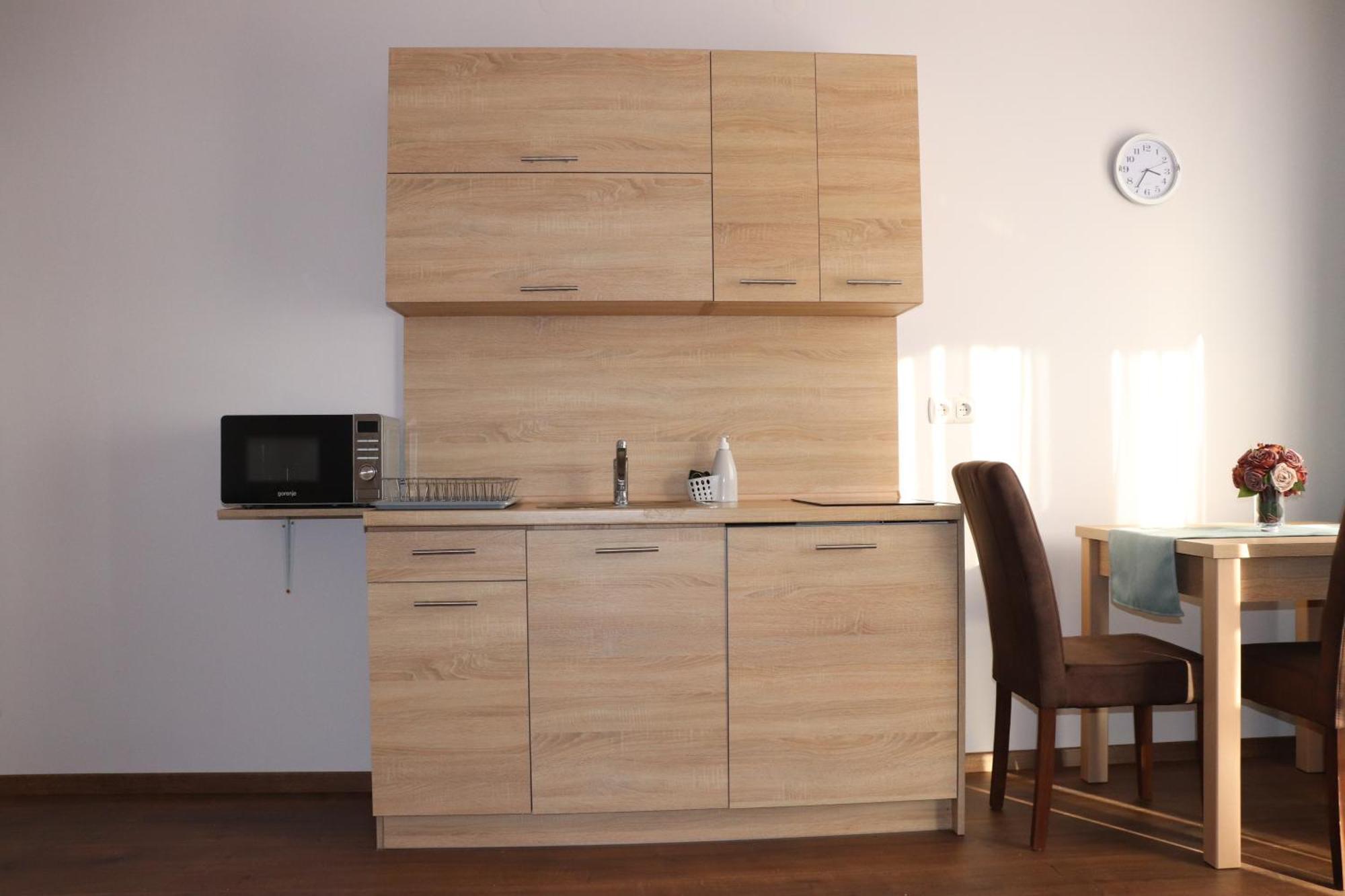 Liget Apartmanhaz Kehidakustány Buitenkant foto