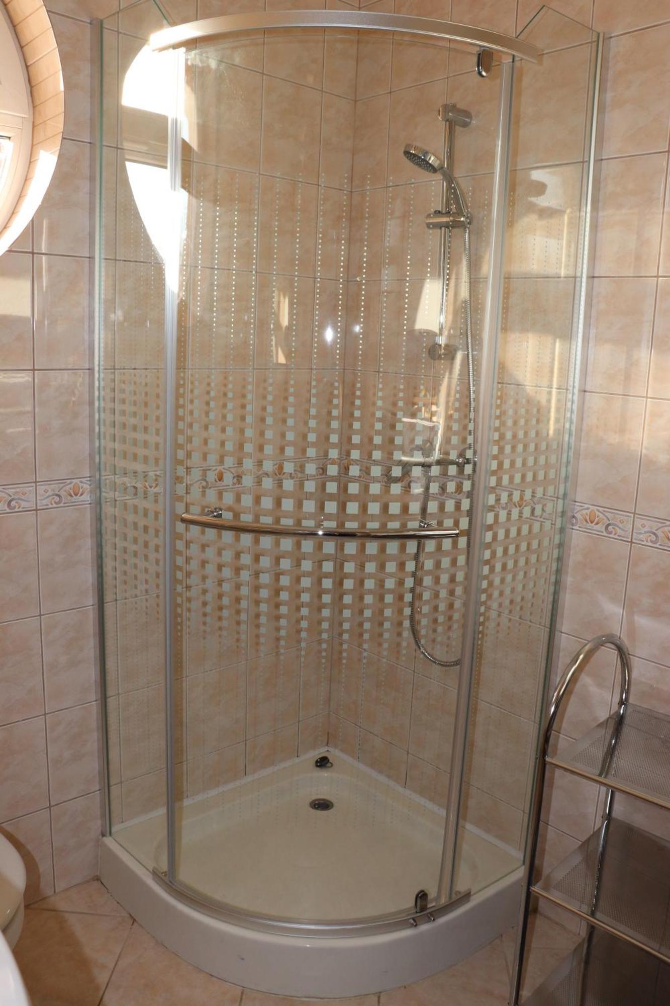 Liget Apartmanhaz Kehidakustány Buitenkant foto